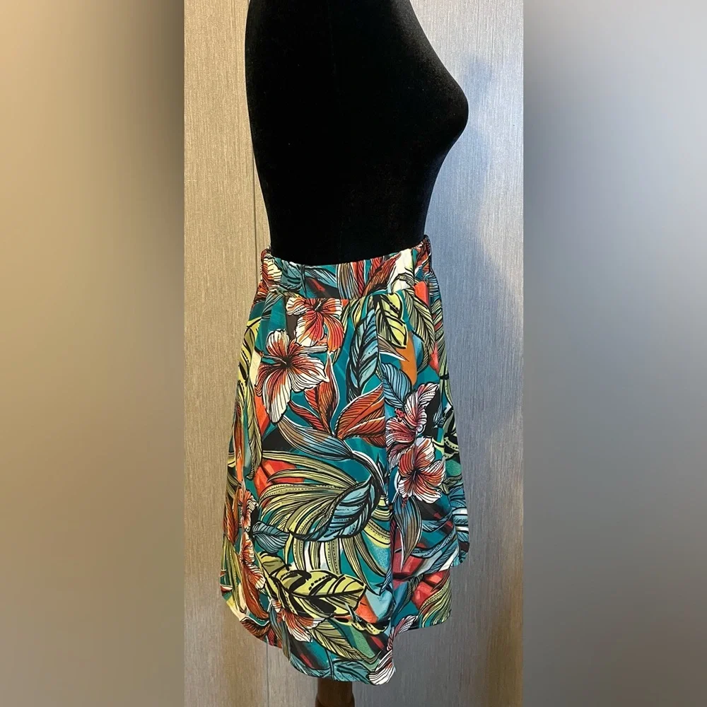 LOFT Hawaiian Tropical Floral Tiered Skirt size XS - Picture 3 of 12